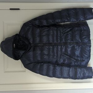 Andrew Marc Women's 650 Fill Power Duck/Water Fowl Filled Navy Puffer Jacket